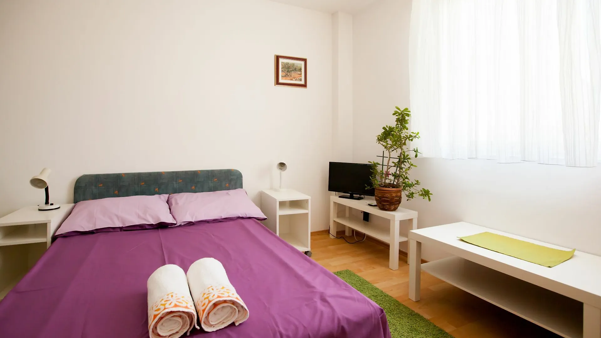 Friendly People'S Guest House Zara
